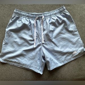 XL Nike Sportswear Shorts